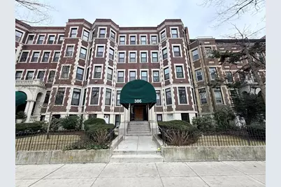 386 Riverway #4, Boston, MA 02115 - Photo 1