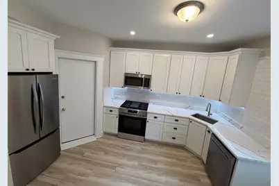 386 Riverway #4, Boston, MA 02115 - Photo 19