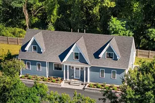 24 Primrose Ln, Ipswich, MA 01938 - Photo 1