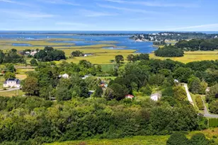 24 Primrose Ln, Ipswich, MA 01938 - Photo 3