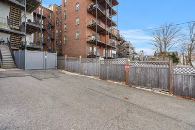 530 E Broadway #A, Boston, MA 02127 - Photo 17