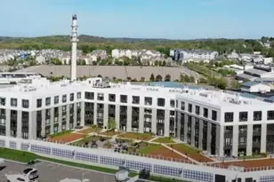 10 Shipyard Dr, Hingham, MA 02043 - Photo 35