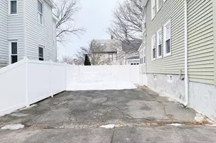 48 Linden St, Salem, MA 01970 - Photo 15