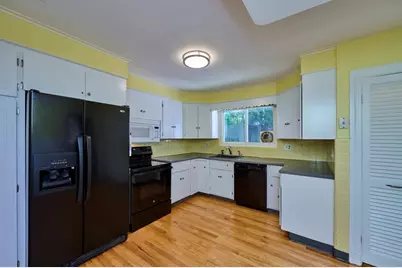 60 Brookline Street #60, Newton, MA 02467 - Photo 5