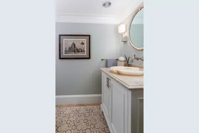 142 Chestnut St #8-9, Boston, MA 02108 - Photo 7