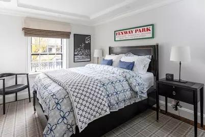 142 Chestnut St #8-9, Boston, MA 02108 - Photo 13