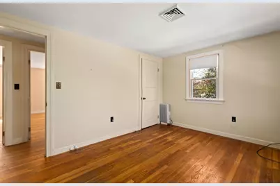 290 Main St, Mashpee, MA 02649 - Photo 15