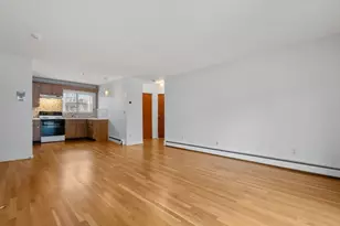 8 Robinwood Ave, Boston, MA 02130 - Photo 5