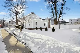 212 Spruce St, Leominster, MA 01453 - Photo 25