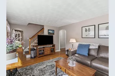 220 Burlington Ave, Wilmington, MA 01887 - Photo 17