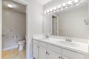 8 Ledgewood Way, Peabody, MA 01960 - Photo 13