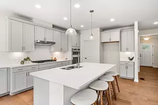 25 Sandtrap Circle, Walpole, MA 02081 - Photo 3