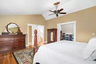 923 Main St, Northbridge, MA 01588 - Photo 15