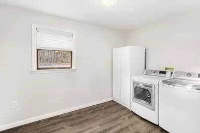 923 Main St, Northbridge, MA 01588 - Photo 23