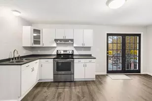 923 Main St, Northbridge, MA 01588 - Photo 17