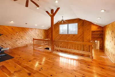 923 Main St, Northbridge, MA 01588 - Photo 29