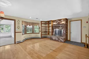 532 Hill St, Raynham, MA 02767 - Photo 5