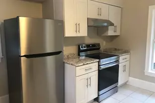 15 Pearl St, Reading, MA 01867 - Photo 3