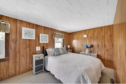 18 Wilson St, Dartmouth, MA 02748 - Photo 13