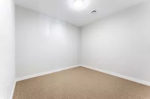 999 Hancock St, Quincy, MA 02169 - Photo 11