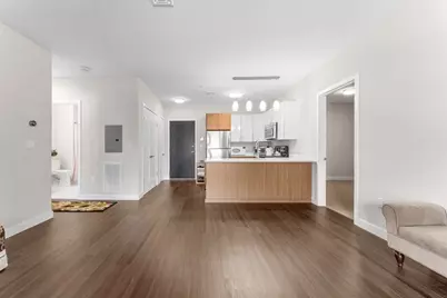 999 Hancock St #306, Quincy, MA 02169 - Photo 5