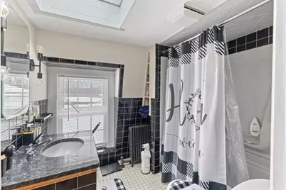 140 Hamilton St, Southbridge, MA 01550 - Photo 13