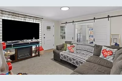 140 Hamilton St, Southbridge, MA 01550 - Photo 15