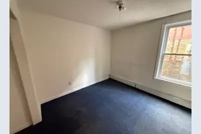 92 Dresser St, Southbridge, MA 01550 - Photo 17