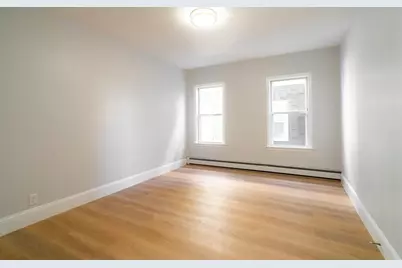326 Hurley St #1, Cambridge, MA 02141 - Photo 5
