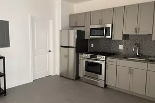 52 Washington Ave, Chelsea, MA 02150 - Photo 3