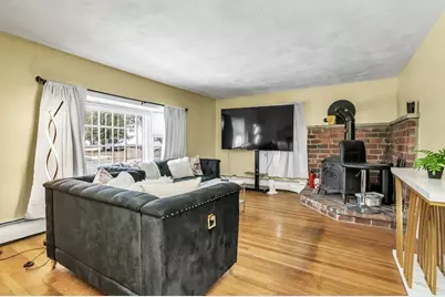 396 Oak St, Methuen, MA 01844 - Photo 19