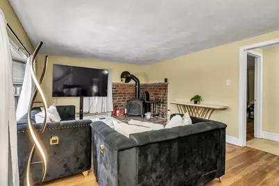 396 Oak St, Methuen, MA 01844 - Photo 21