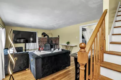 396 Oak St, Methuen, MA 01844 - Photo 23