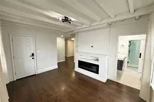 11 Barton St, Salem, MA 01970 - Photo 7