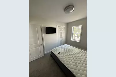 11 Barton St, Salem, MA 01970 - Photo 17