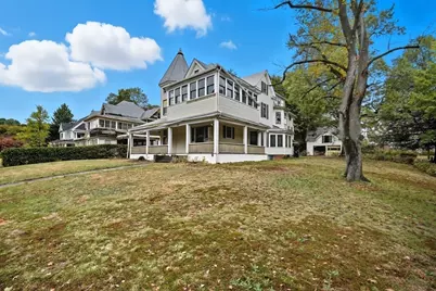 129 Morgan St, Holyoke, MA 01040 - Photo 25