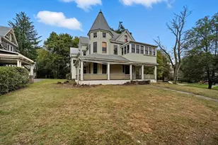 129 Morgan St, Holyoke, MA 01040 - Photo 19