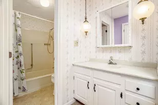 9 Governor Square, Peterborough, NH 03458 - Photo 19