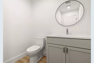 147 W 8th St, Boston, MA 02127 - Photo 5