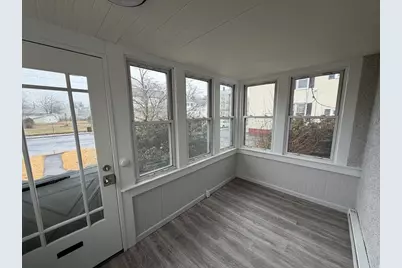 636 McKinstry Ave #1, Chicopee, MA 01020 - Photo 5