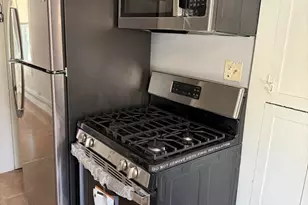 229 Jackson St, Lawrence, MA 01841 - Photo 5