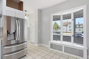 156 N Broadway, Haverhill, MA 01832 - Photo 11