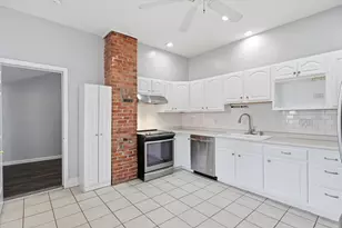 156 N Broadway, Haverhill, MA 01832 - Photo 9