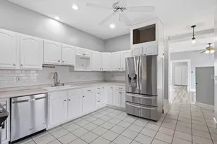 156 N Broadway, Haverhill, MA 01832 - Photo 7