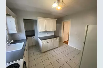 138 North St, Somerville, MA 02144 - Photo 13