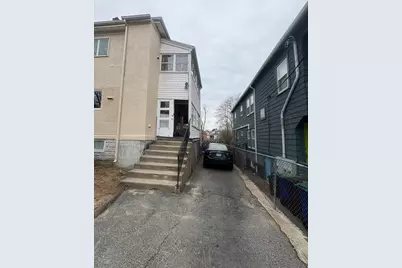 138 North St, Somerville, MA 02144 - Photo 15