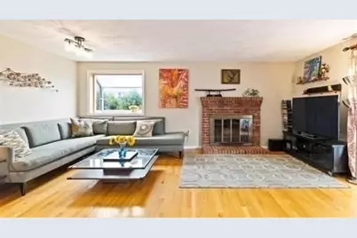 13 Circuit Lane #13, Watertown, MA 02472 - Photo 5