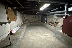 77 Forest St, Watertown, MA 02472 - Photo 9