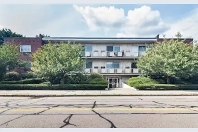 383 Langley Rd #3, Newton, MA 02459 - Photo 9