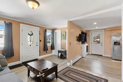 3 Rockland Street, Gloucester, MA 01930 - Photo 5